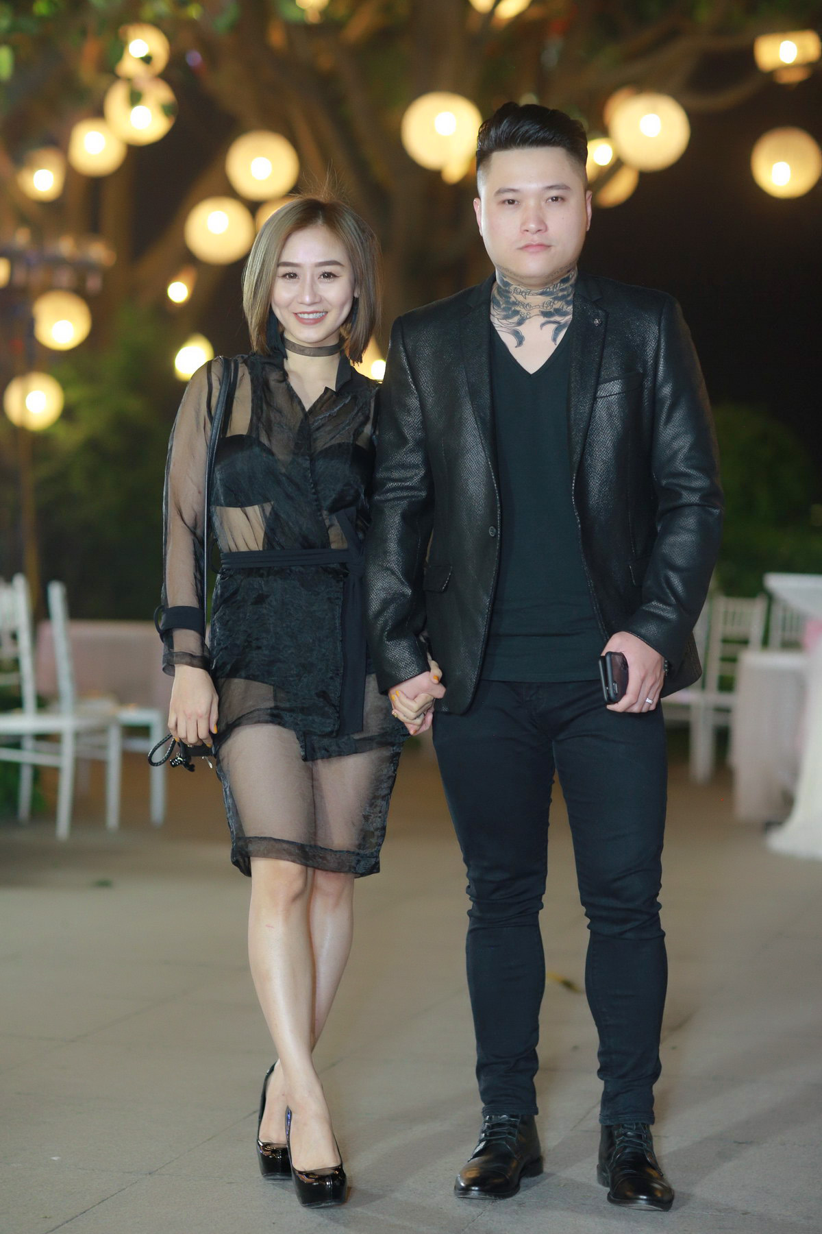 Vợ chồng nam ca sĩ Vũ Duy Khánh
